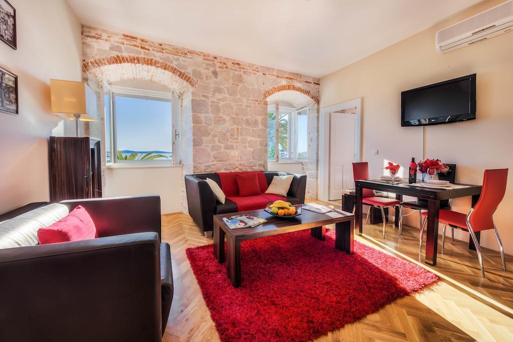Luxury Apartment Riva With A Magnificient View Split Oda fotoğraf